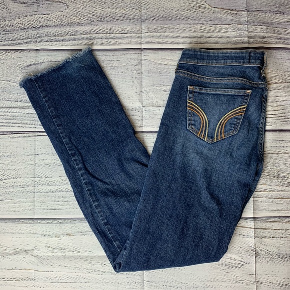 Hollister Denim - Hollister Jeans frayed bottoms size 7L